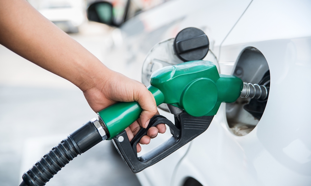 “วิกฤตปิโตรเคมี” ไทยหยุดผลิต ปรับขึ้นราคา